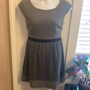 Xhiliration Grey Quilted-Style Dress
